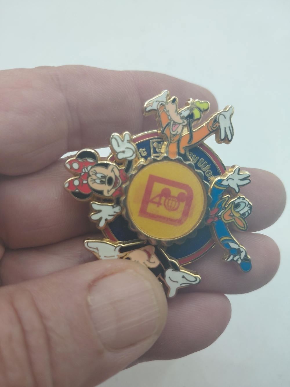 Walt Disney Fab 4 3D Mickey Minnie Goofy Donald Spinner Magnet